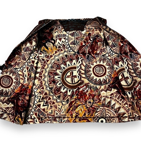 1993 Handmade Native American Vest Chief Many Feathers Weeps Embroidered Fringe - Picture 7 of 8